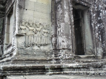 Angkor Wat-- Apsarases